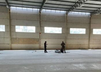 Homem é preso após furtar calhas de alumínio em galpão em Guaramirim