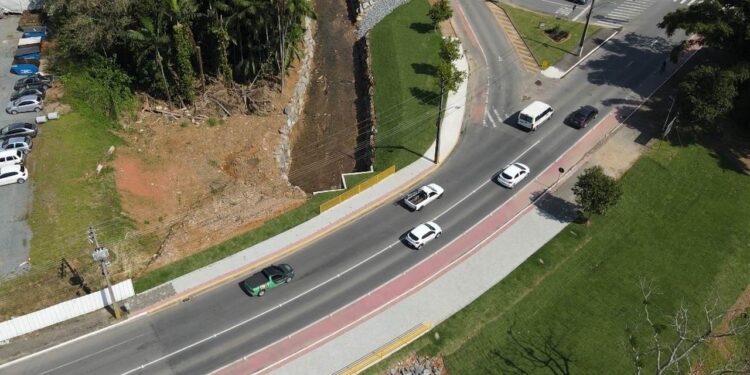 Concluída obra de prevenção no Ribeirão Boa Vista, em Jaraguá