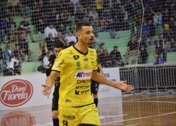 Jaraguá Futsal perde primeiro jogo das oitavas da LNF