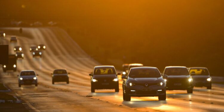 Motoristas podem aderir ao cadastro positivo a partir de hoje