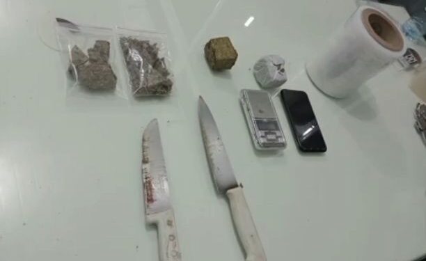 Jovem que vendia drogas é preso em Jaraguá do Sul