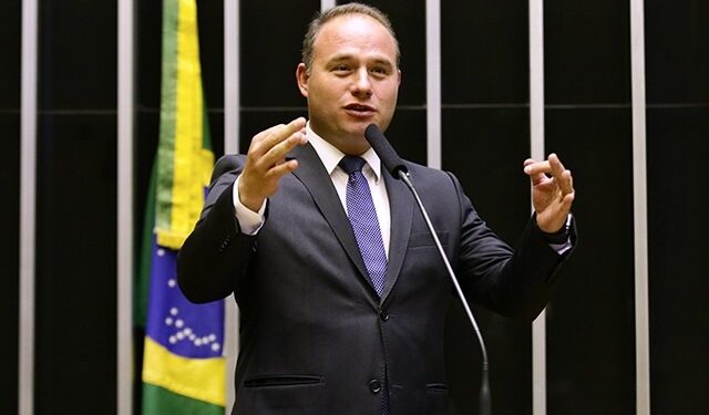 Fabio Schiochet é reeleito deputado federal