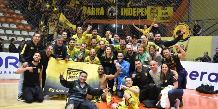 Jaraguá Futsal está na semifinal da Liga Nacional