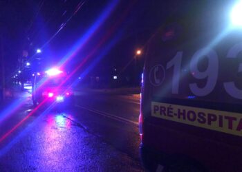 Motociclista cai e é atingido por carro em Schroeder