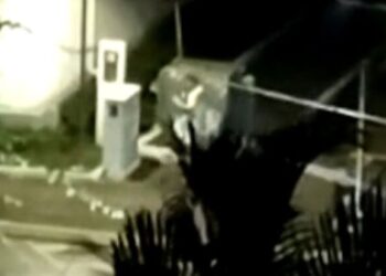 [Vídeo] Moradores flagram atos de vandalismo no Centro de Jaraguá