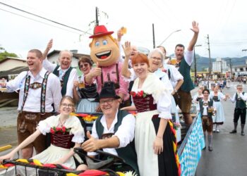 Divulgada a ordem do primeiro desfile da 32ª Schützenfest