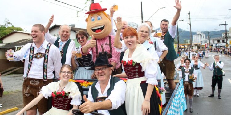 Divulgada a ordem do primeiro desfile da 32ª Schützenfest