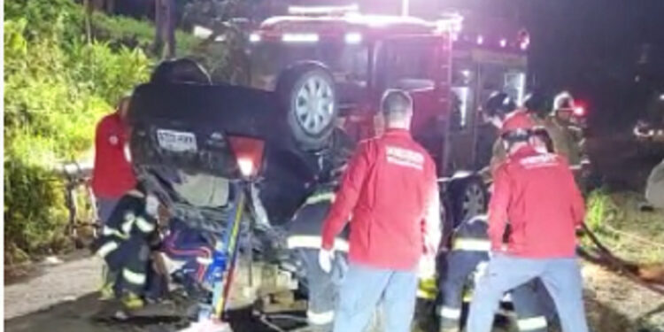 Duas pessoas ficam gravemente feridas em acidente em Jaraguá do Sul