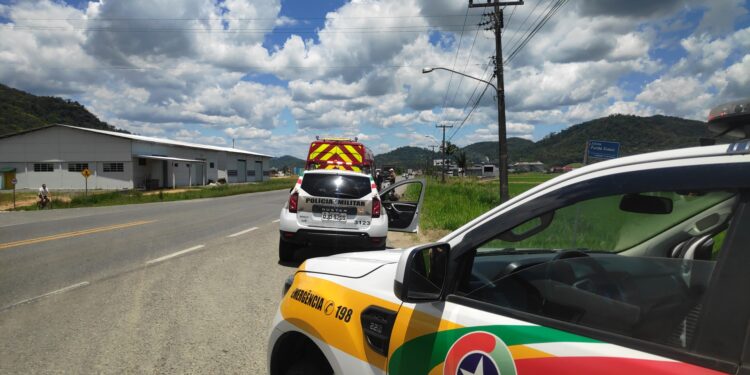 Motociclista morre após acidente com carreta em Massaranduba