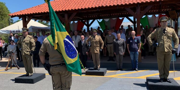 Tenente-coronel Kuze assume o comando do 14º Batalhão de Polícia Militar