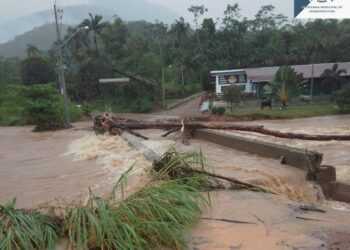 Quedas de barreiras provocam interdições em vias de Corupá