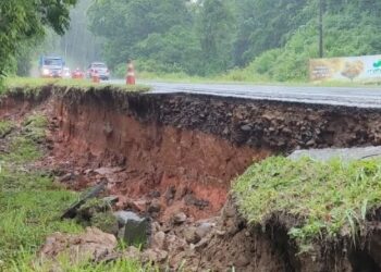 [VÍDEO] Trecho da BR 280 é parcialmente interditado entre Jaraguá e Corupá