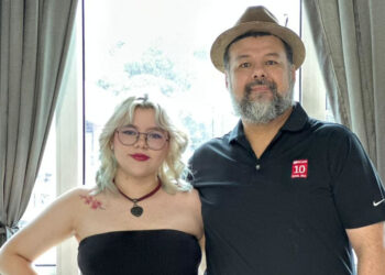 Pai e filha de Brasília (DF) viajam 22 horas para curtir a Schützenfest