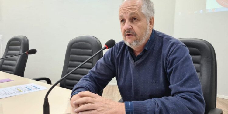 Vereador de Guaramirim denuncia uso de Fundo Eleitoral por candidato a deputado