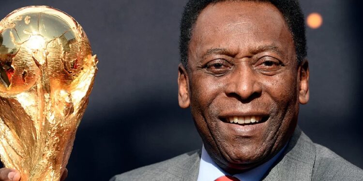 Pelé morre aos 82 anos