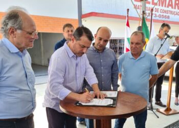 [Vídeo] Investimento de R$ 238 milhões para duplicação da SC-108 é autorizado