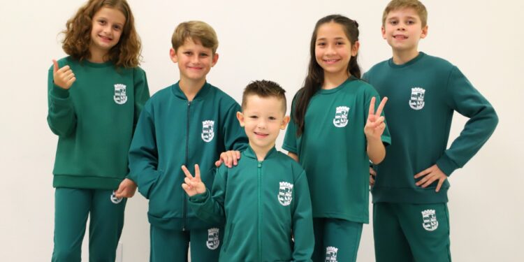 Prefeitura de Jaraguá do Sul divulga uniforme escolar para 2023
