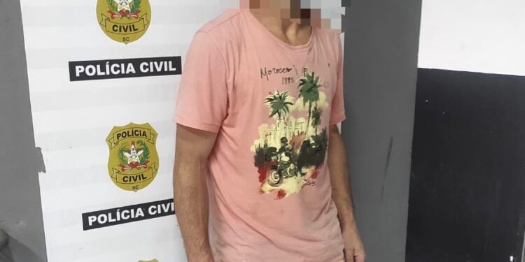 Homem tenta matar esposa em Guaramirim