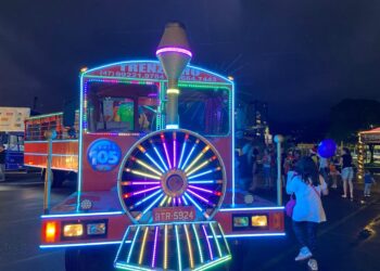 Caravana de Natal terá roteiro especial nesta terça-feira (20), com saída da Católica de SC