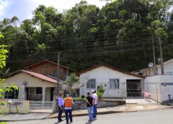 Assinada ordem de serviço para contenção de encosta em Jaraguá do Sul