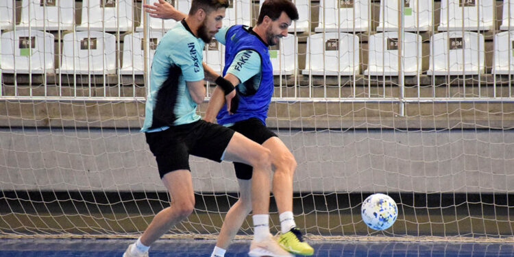 Jaraguá Futsal joga por vaga na semifinal do Catarinense