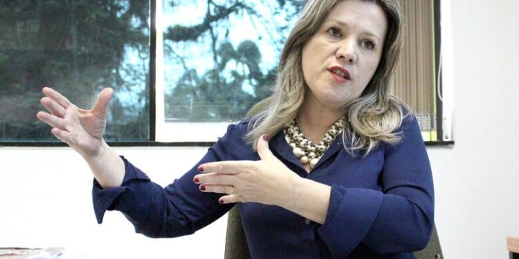Ivana Dias vai deixar Secretaria de Educação de Jaraguá do Sul