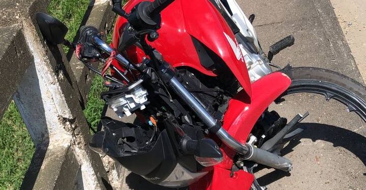 Bebê de quatro meses fica preso dentro de veículo em Schroeder