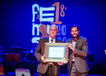 Alex Klein é homenageado por criar o Femusc