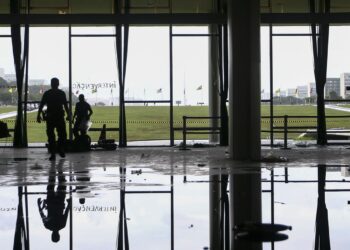 ACIJS divulga nota sobre atos de vandalismo em Brasília