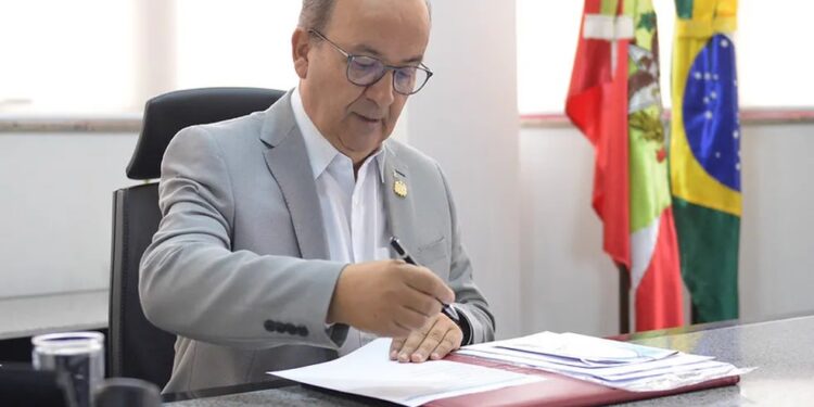 Governador Jorginho Mello se encontra com Lula nesta sexta-feira (27)