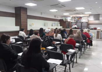 Março é o mês da gastronomia com cursos especiais para a Páscoa na Cozinha Dona Helena