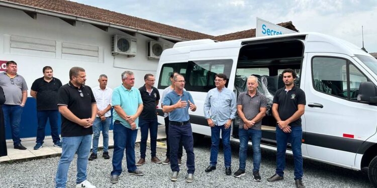 Guaramirim anuncia investimento milionário em obras