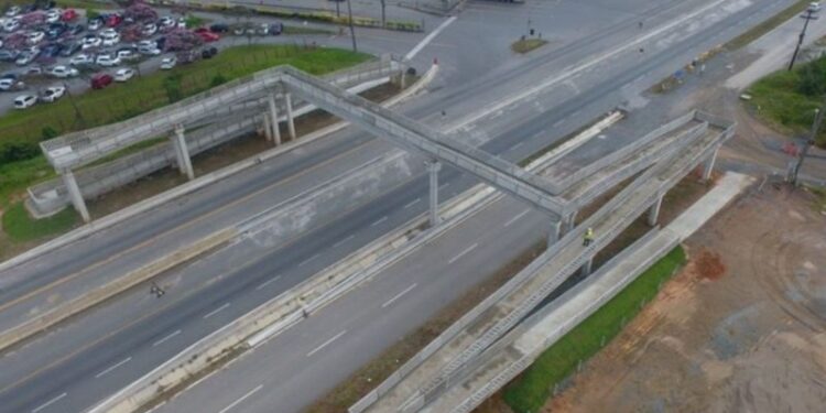 Nova passarela para pedestres é liberada na BR-280, em Guaramirim
