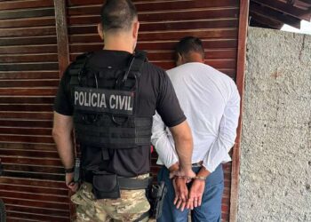 [Fotos] Dupla é presa em Joinville suspeita de tentar matar vendedor em Jaraguá