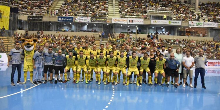 Diego Ribas, palestra, apresentações e amistoso: Veja como foi o evento de 31 anos do Jaraguá Futsal
