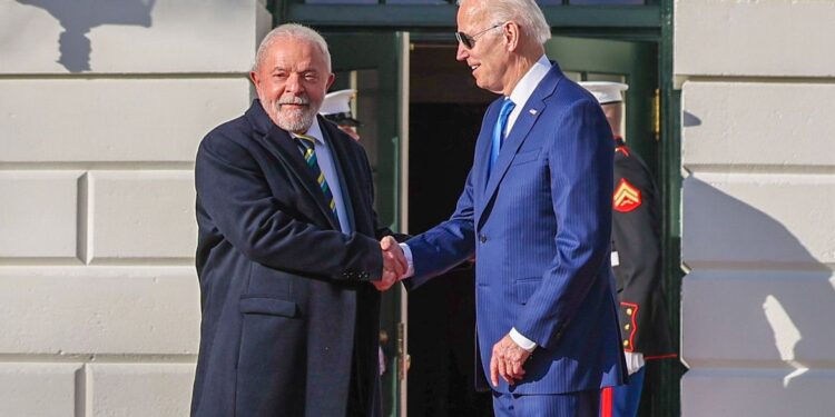 Lula afirma que EUA podem contribuir para Fundo Amazônia