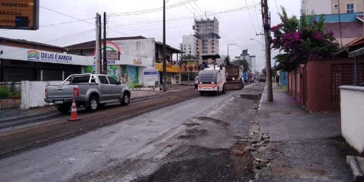 [Jaraguá] Rua Domingos Brugnago segue em obras ao longo desta semana