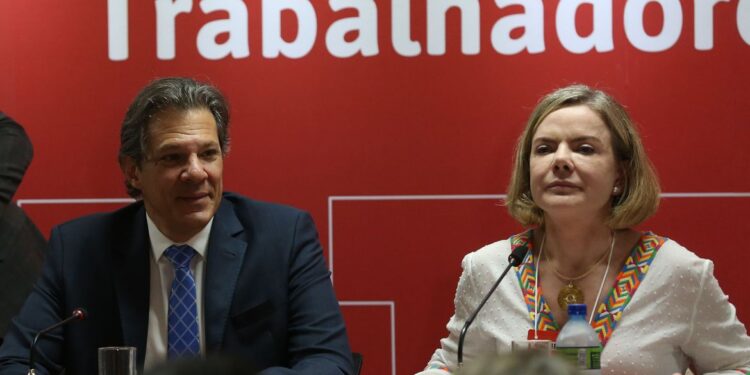 Governo finaliza proposta para correção da tabela do Imposto de Renda