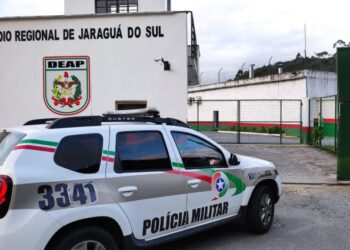 Homem é preso por não pagar pensão alimentícia em Jaraguá do Sul