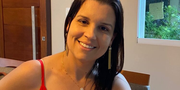 Mulher esfaqueada por ex-companheiro, em Guaramirim, é levada a hospital de Jaraguá