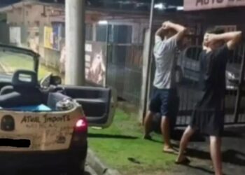 [Vídeo] “Corsa conversível” é apreendido após cometer infrações em SC