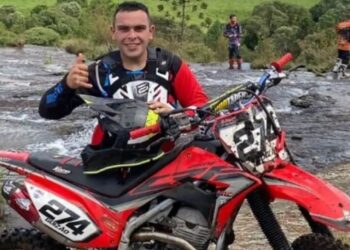 Jovem morre em acidente de trilha de motocross em SC
