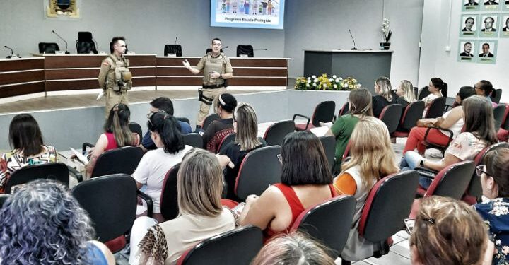 Polícia Militar se reúne com representantes de escolas de Guaramirim