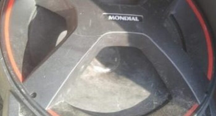 Homens perturbam e arremessam tijolos e pedras na casa de idoso, em Jaraguá do Sul