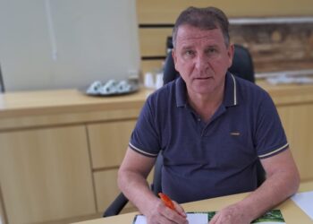 Lauro Tomczak assume o cargo de prefeito de Schroeder