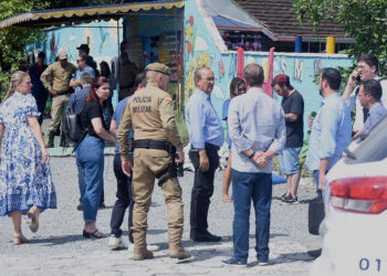 Tragédia em Blumenau: Governo do Estado mobiliza estruturas de segurança para resposta ao crime e atendimento às famílias