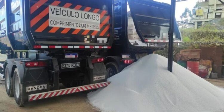 Dois homens são presos por receptação de carga furtada em Guaramirim