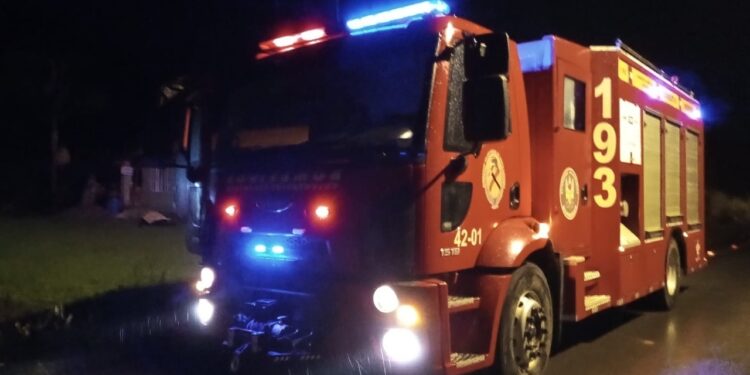Bombeiros são acionados após vazamento de gás em residência, em Schroeder