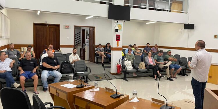 Cerca de 600 pessoas participaram das oficinas do Cigamvali sobre resíduos sólidos