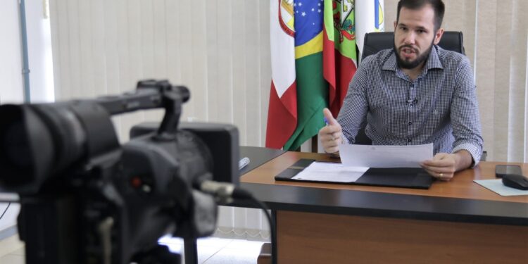 Câmara de Jaraguá do Sul terá Libras em todas as suas atividades